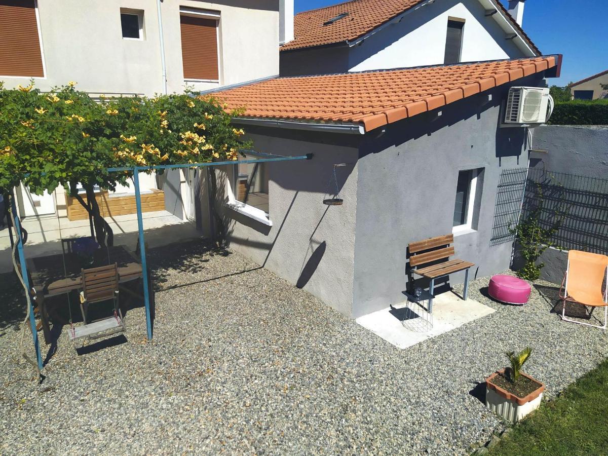Vic-le-Comte Studio 26 מראה חיצוני תמונה